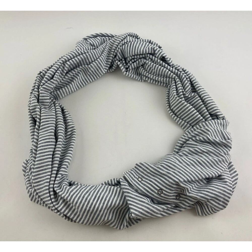 Lululemon Snap Scarf Shawl Wrap One Size Grey Gray White Stripe Vinyasa Infinity - Picture 5 of 8